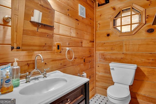 336 Means Road, Barnesville, GA 30204