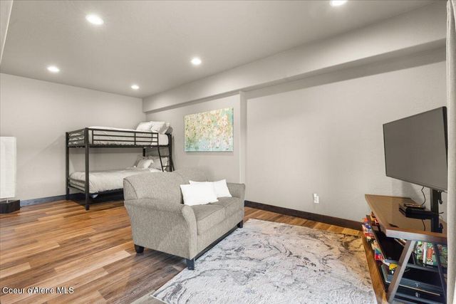 7809 E Bridger TRL, Harrison, ID 83833