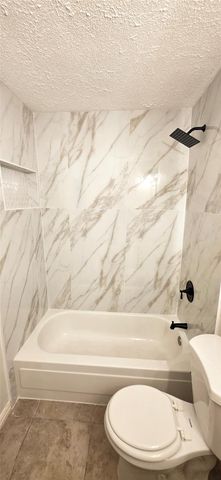 423 Capehill Drive, Houston, TX 77598