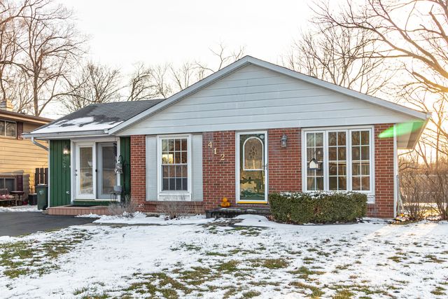 412 Northgate Road, Lindenhurst, IL 60046