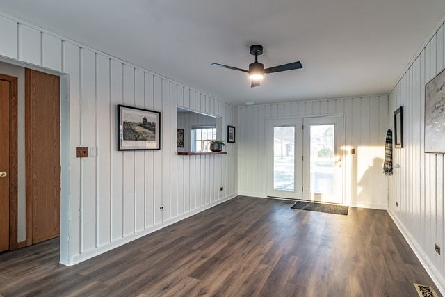 412 Northgate Road, Lindenhurst, IL 60046