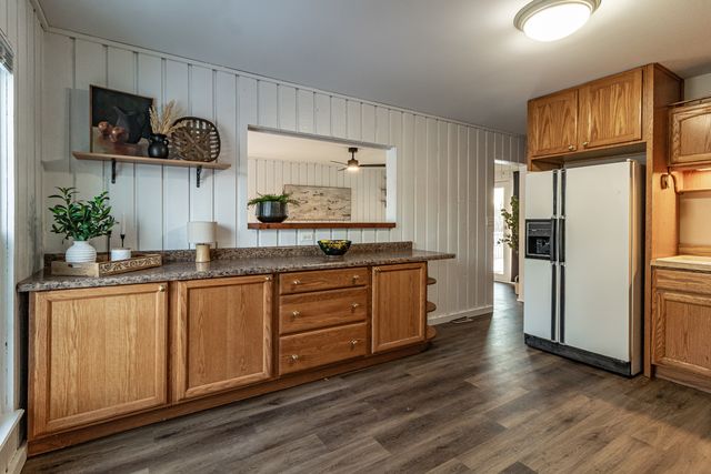 412 Northgate Road, Lindenhurst, IL 60046