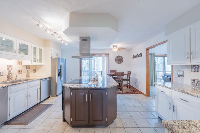 2150 W Ellsworth Road, Bloomington, IN 47404