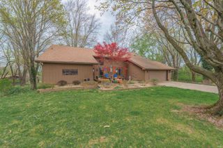 2150 W Ellsworth Road, Bloomington, IN 47404