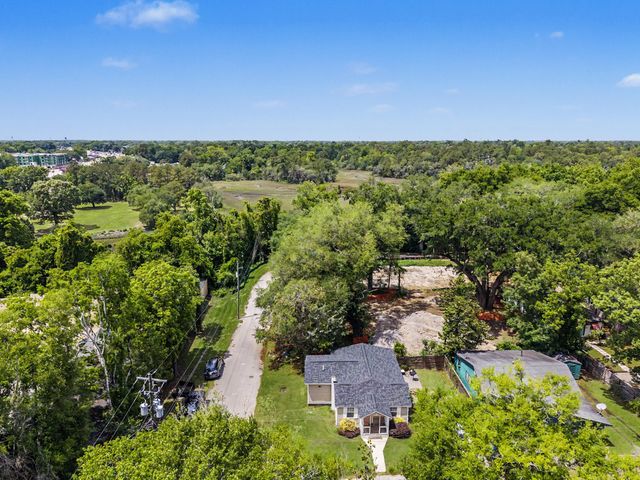 1940 Orangeburg Street, North Charleston, SC 29405