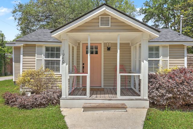 1940 Orangeburg Street, North Charleston, SC 29405