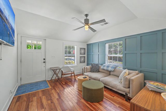 1940 Orangeburg Street, North Charleston, SC 29405