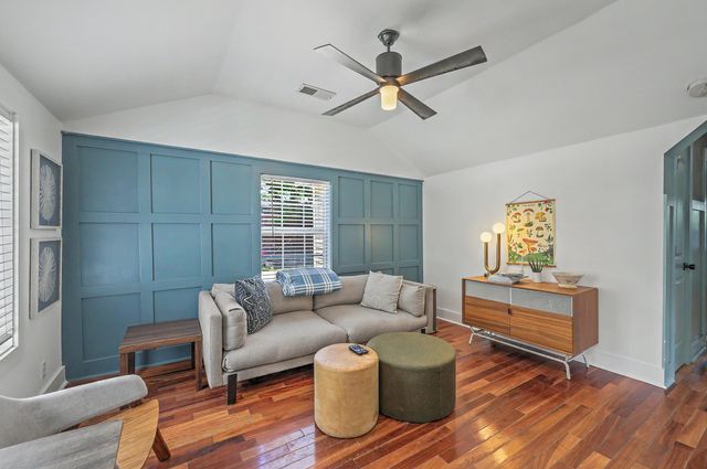 1940 Orangeburg Street, North Charleston, SC 29405