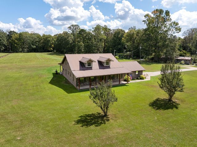 488 Rawls Springs Loop Rd., Hattiesburg, MS 39402