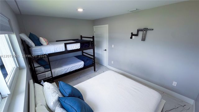 19705 NE 11th Ct 19705, Miami, FL 33179