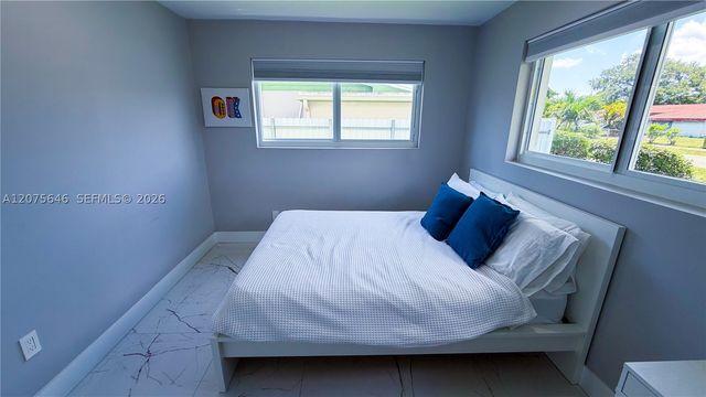 19705 NE 11th Ct 19705, Miami, FL 33179