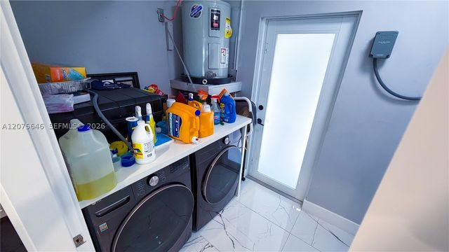19705 NE 11th Ct 19705, Miami, FL 33179