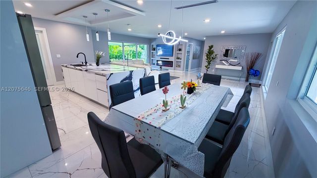 19705 NE 11th Ct 19705, Miami, FL 33179