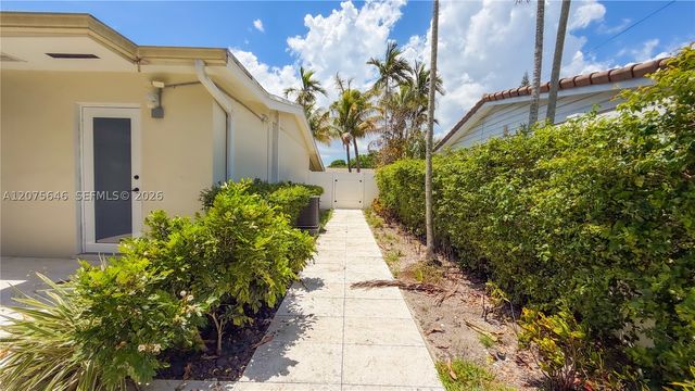 19705 NE 11th Ct 19705, Miami, FL 33179