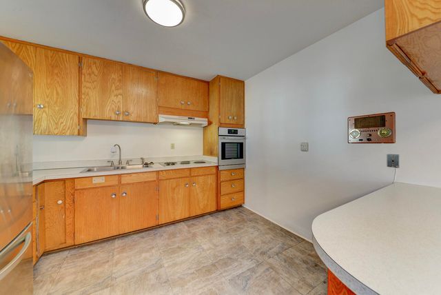 1511 Rita Drive NE, Albuquerque, NM 87106