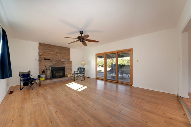 1511 Rita Drive NE, Albuquerque, NM 87106