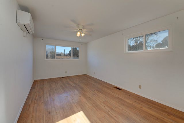 1511 Rita Drive NE, Albuquerque, NM 87106