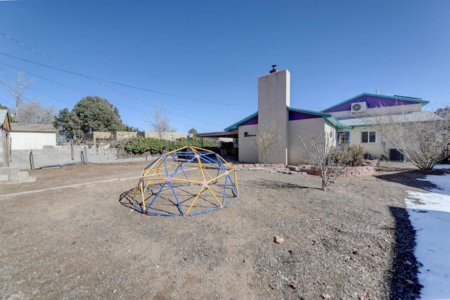 1511 Rita Drive NE, Albuquerque, NM 87106