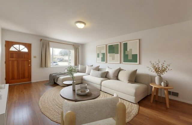 1511 Rita Drive NE, Albuquerque, NM 87106