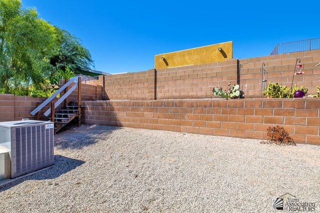 10154 S Summer Ave, Yuma, AZ 85365