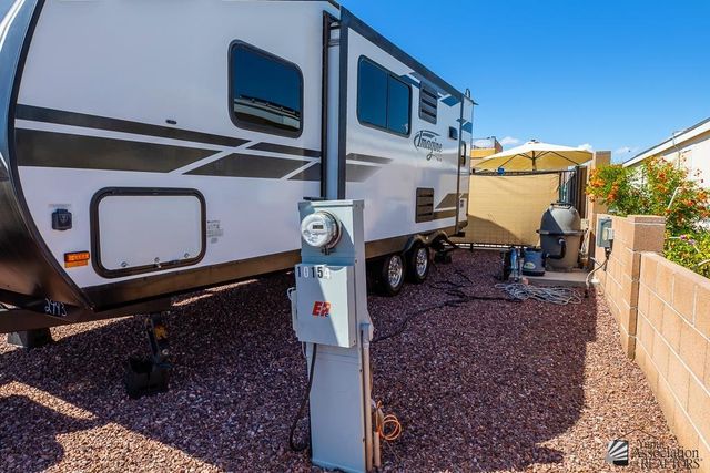 10154 S Summer Ave, Yuma, AZ 85365