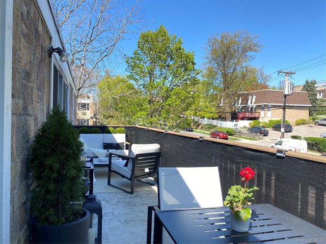 397 N Broadway 3A, Yonkers, NY 10701