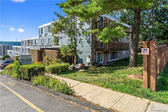 397 N Broadway 3A, Yonkers, NY 10701