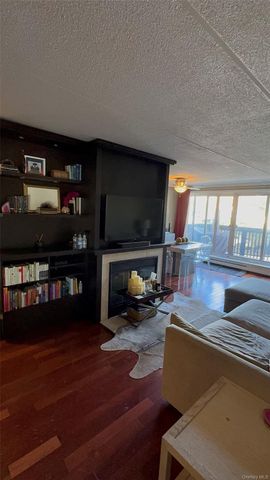 397 N Broadway 3A, Yonkers, NY 10701
