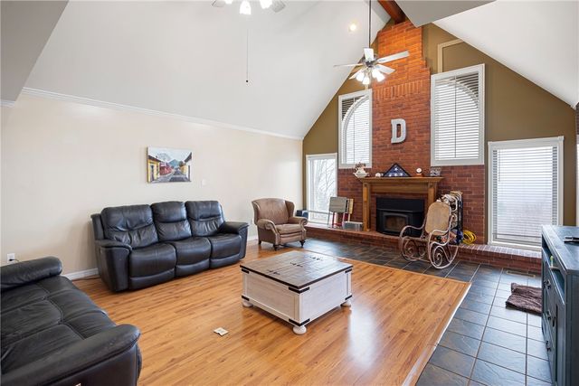 77 Sumac Cove, Russellville, AR 72802