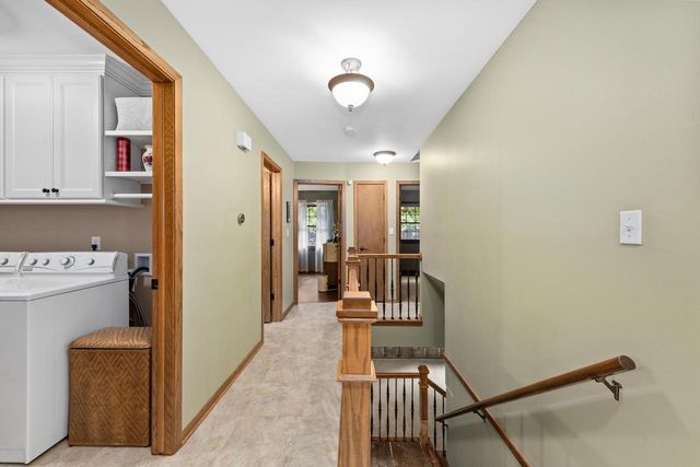 3320 N Knoll TERRACE, Wauwatosa, WI 53222