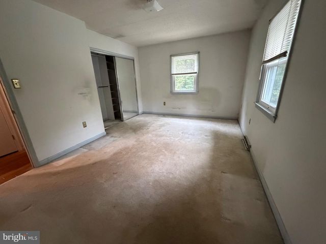 4331 ESTATE DR, Huntingtown, MD 20639