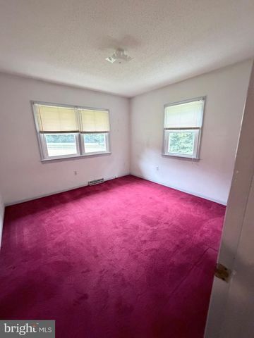 4331 ESTATE DR, Huntingtown, MD 20639