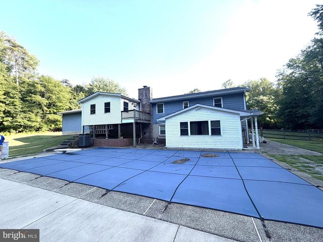 4331 ESTATE DR, Huntingtown, MD 20639