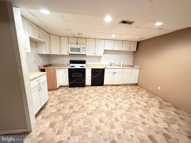 4331 ESTATE DR, Huntingtown, MD 20639