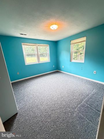 4331 ESTATE DR, Huntingtown, MD 20639