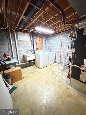 4331 ESTATE DR, Huntingtown, MD 20639