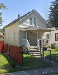 109 Pine Street, River Rouge, MI 48218
