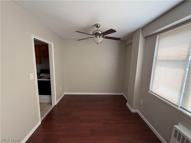 11820 Edgewater Drive 602, Lakewood, OH 44107