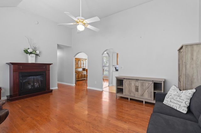 1407 Thatcher Road, Soddy Daisy, TN 37379