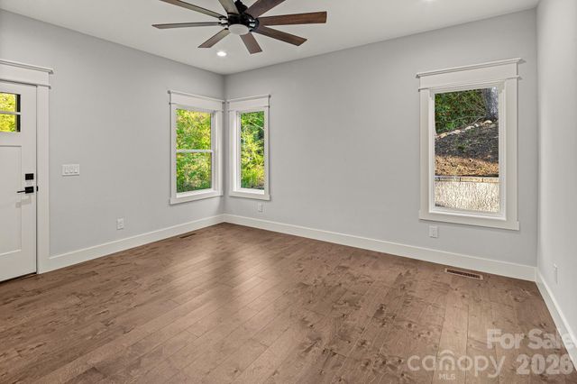 18 Winterhawk Drive, Arden, NC 28704