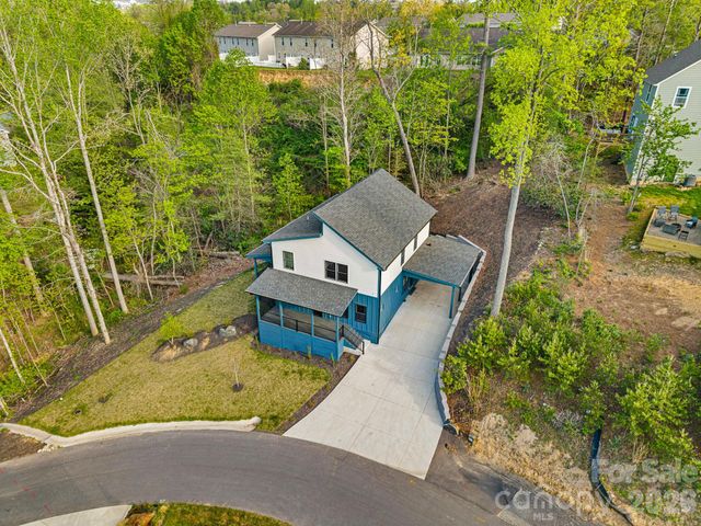18 Winterhawk Drive, Arden, NC 28704