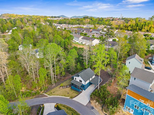 18 Winterhawk Drive, Arden, NC 28704