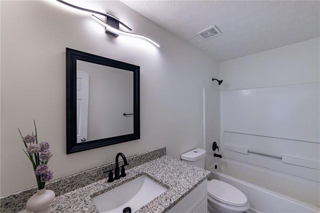 3977 Ambrose Court, Ellenwood, GA 30294