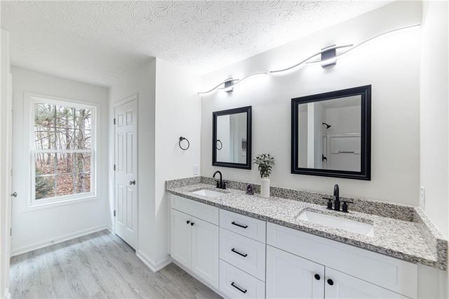 3977 Ambrose Court, Ellenwood, GA 30294