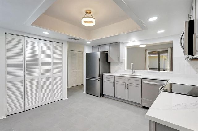107 PARKSIDE COLONY DRIVE, Tarpon Springs, FL 34689