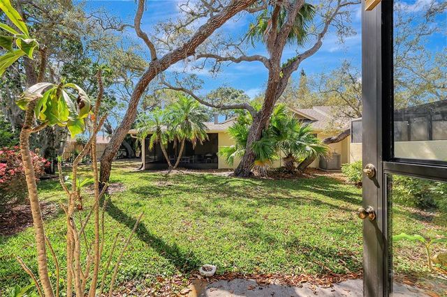 107 PARKSIDE COLONY DRIVE, Tarpon Springs, FL 34689