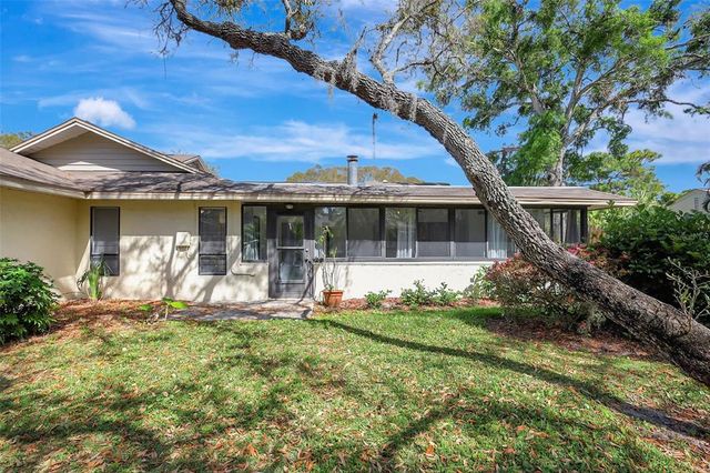 107 PARKSIDE COLONY DRIVE, Tarpon Springs, FL 34689