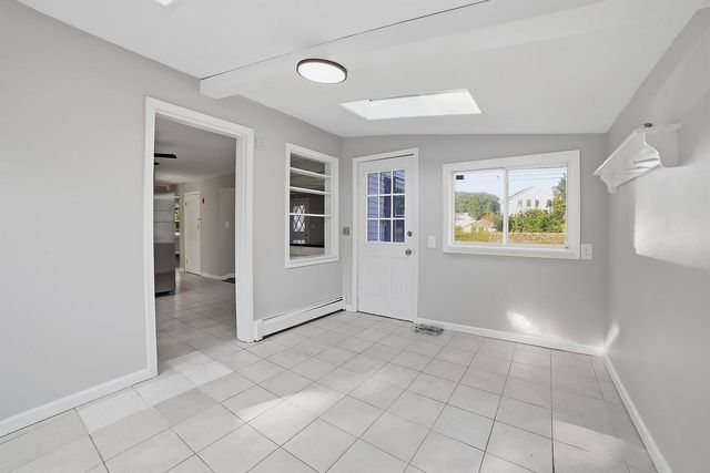 200 North Quinsigamond St, Shrewsbury, MA 01545