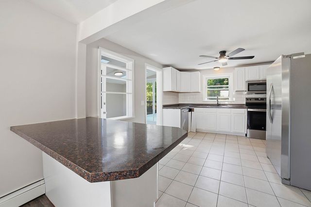 200 North Quinsigamond St, Shrewsbury, MA 01545