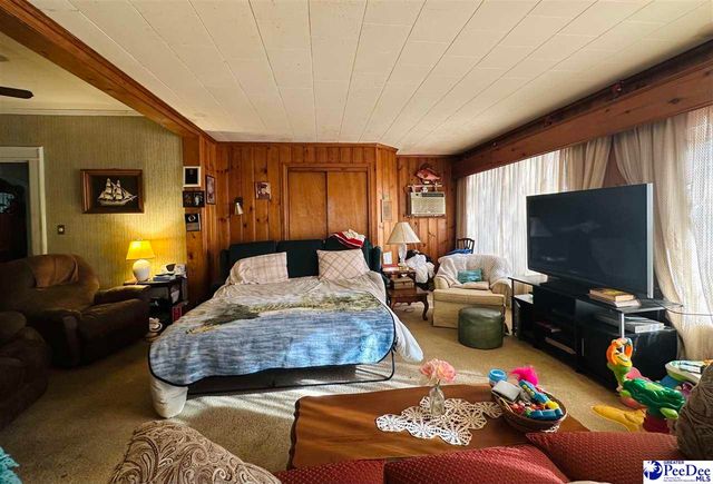 408 E Jackson Street, Dillon, SC 29536